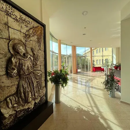 Otel Casa Di Ospitalita Religiosa San Francesco D'assisi - Ba