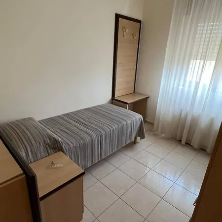 Casa Di Ospitalita Religiosa San Francesco D'assisi - Ba Otel