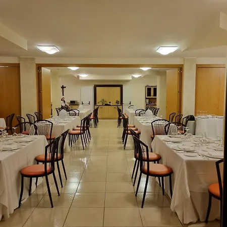 Otel Casa Di Ospitalita Religiosa San Francesco D'assisi - Ba *