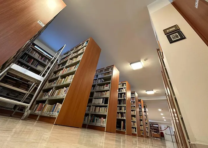 מלון Casa Di Ospitalita Religiosa San Francesco D'assisi - Ba *