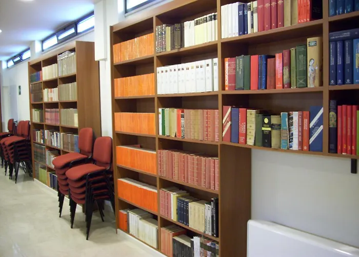 Casa Di Ospitalita Religiosa San Francesco D'assisi - Ba מלון