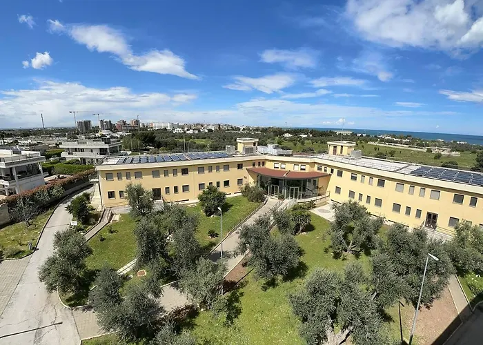 Casa Di Ospitalita Religiosa San Francesco D'assisi - Ba מלון *
